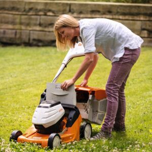 Tondeuse à gazon : 300m² à 500m²