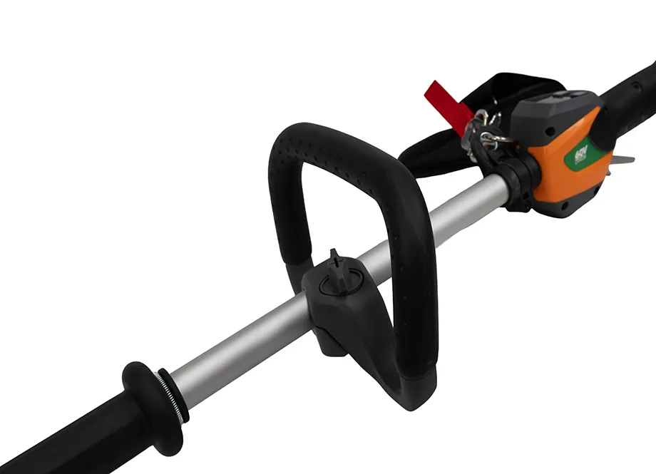 Taille-haies sur perche à batterie ANOVA 60V E60PH